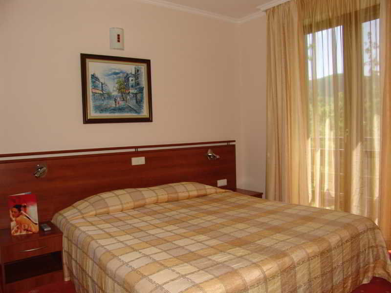Hotel Izvor Starozagorski Bani Exterior foto